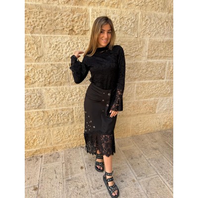 חצאית לולאה שחורה